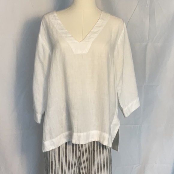 Roller Rabbit Linen top size Small - Picture 1 of 5